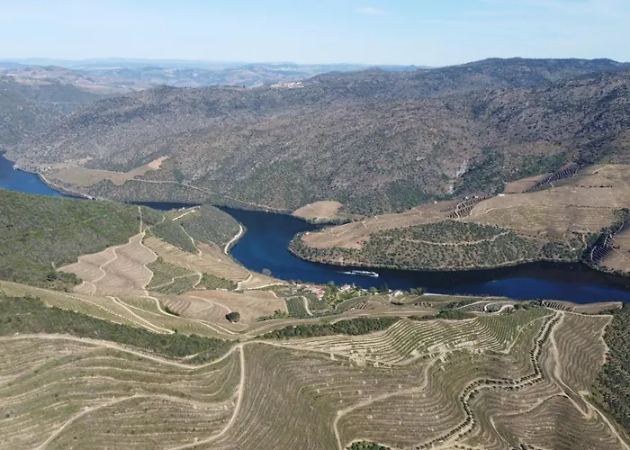 Feriehus Refugio No Douro - Paz, Conforto E Trilhos