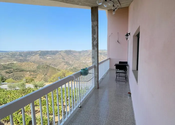 Feriehus Refugio No Douro - Paz, Conforto E Trilhos *